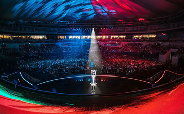 揭秘ChatGPT：它将如何颠覆科技巨头？(爆火的ChatGPT 先颠覆谁 )